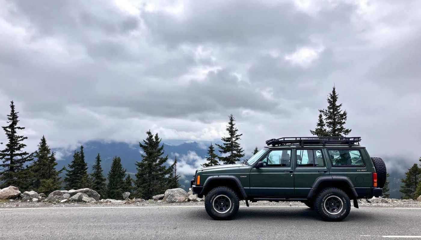 Comment choisir le véhicule idéal pour vos voyages en montagne ?